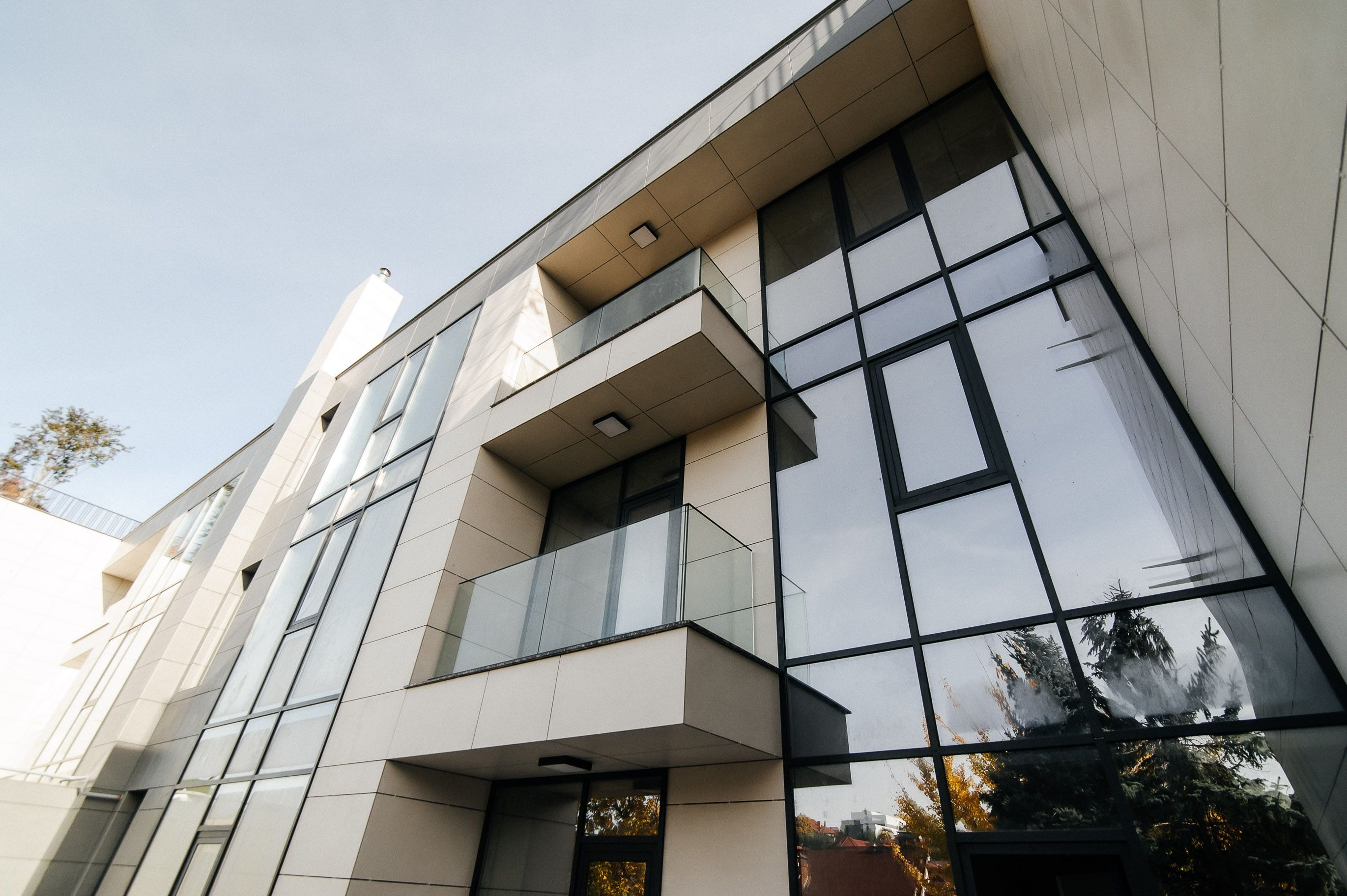 Почему все меньше квартир в белом варианте?