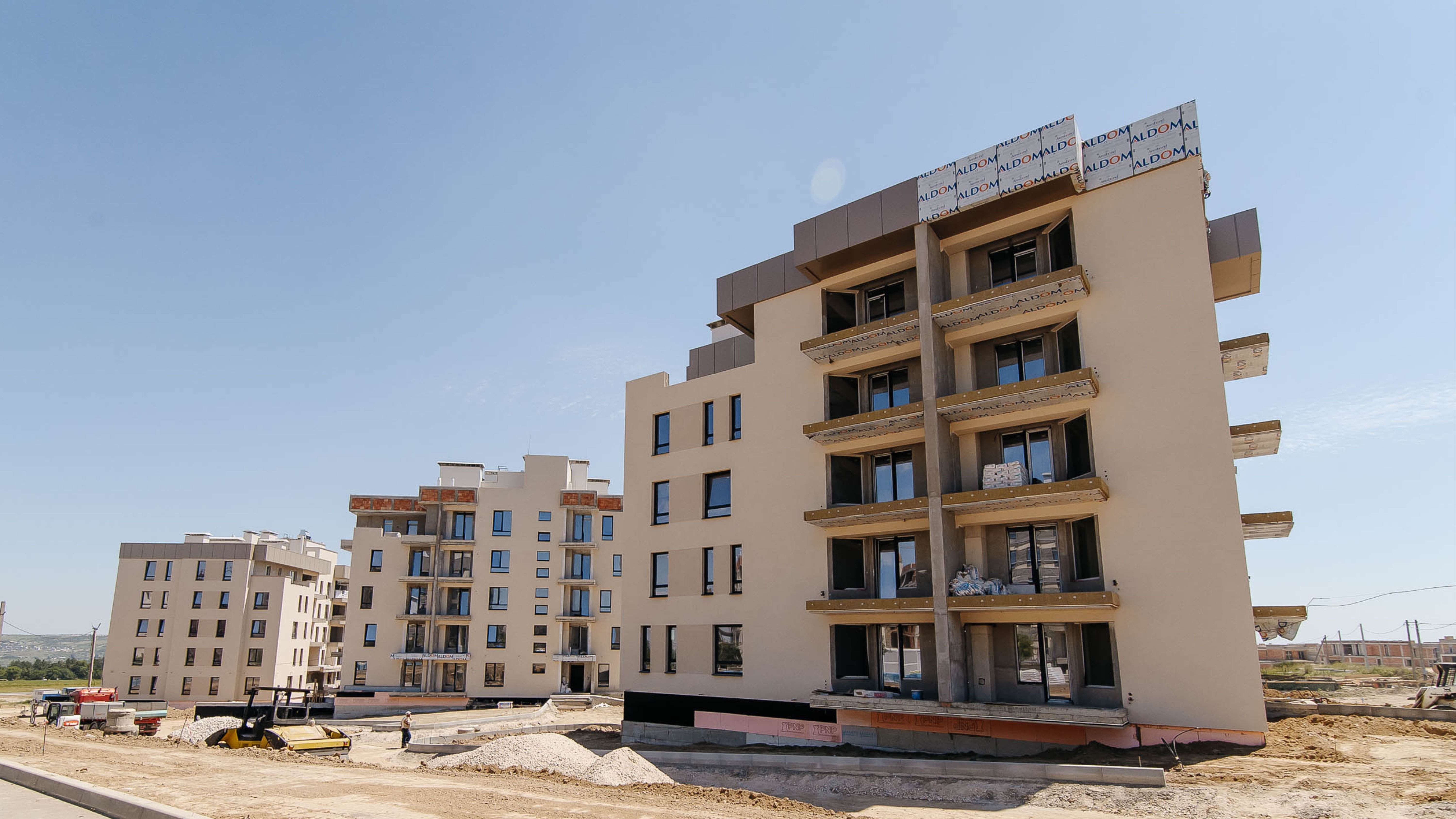 Locuințe în rate direct de la dezvoltator: Avantaje și dezavantaje