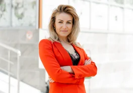 Victoria P.
