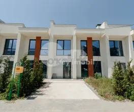 Таунхаус, КОЖУШНА