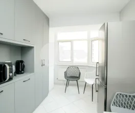 Apartament, Centru, PETRU MOVILĂ