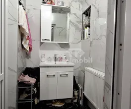 Квартира, ЯЛОВЕНЫ