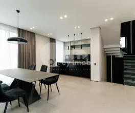 Casă, Botanica, PĂȘUNILOR