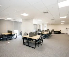 Офис, Центр, МИХАЙ ВИТЯЗУЛ