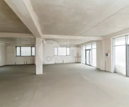 Spațiu comercial, DUMBRAVA