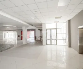 Spațiu comercial, Botanica, DECEBAL