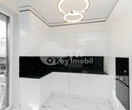 Дом, Ботаника, ПЭШУНИЛОР