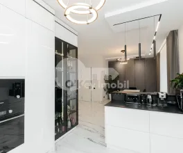 Дом, Ботаника, ПЭШУНИЛОР