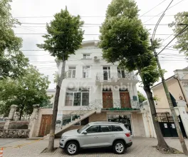 Комм. помещение, Центр, А. МАТЕЕВИЧ