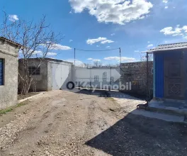 Склад, ЯЛОВЕНЫ