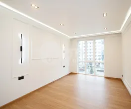 Квартира, Чеканы, МИРЧА ЧЕЛ БЭТРЫН