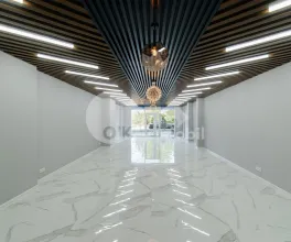 Spațiu comercial, DUMBRAVA