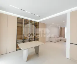 Таунхаус, Центр, АНТОН КРИХАН