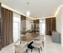 Penthouse, Botanica, BUREBISTA