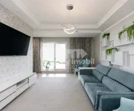 Apartament, Centru, MELESTIU