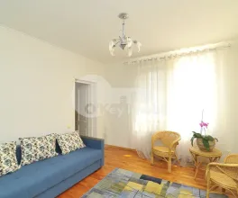 Casă - str-la Mihai Eminescu - Botanica