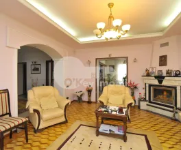 Casă, Centru, AUREL DAVID