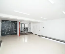 Комм. помещение, Центр, КОЛУМНА