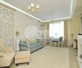 Casă, Centru, MOARA ROȘIE