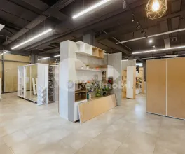 Spațiu comercial, Râșcani, PETRICANI