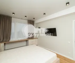 Квартира, Ботаника, ТРАНДАФИРИЛОР