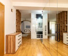 Apartament, Centru, CONSTANTIN VÂRNAV