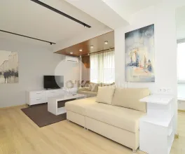 Apartament, Centru, MELESTIU