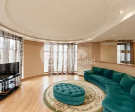 Casă, Botanica, PLAIULUI