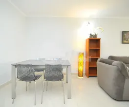 Apartament, Centru, PETRU MOVILĂ
