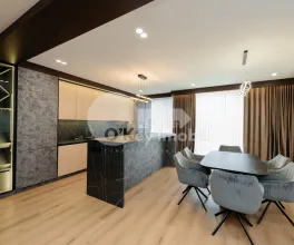 Townhouse, DURLEȘTI