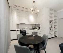 Apartament, Centru, MOARA ROȘIE