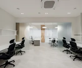 Офис, Буюканы, КАЛЯ ЕШИЛОР