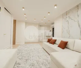 Apartament, Buiucani, VASILE LUPU