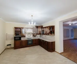 Комм. помещение, Рышкановка, СПАРТАКУС