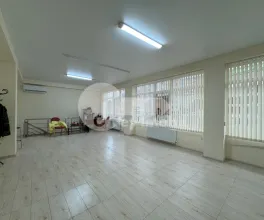 Spațiu comercial, Botanica, CUZA VODĂ