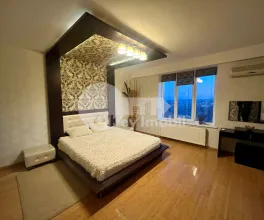 Квартира, Ботаника, ВАЛЯ КРУЧИЙ