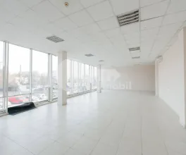 Spațiu comercial, Botanica, CUZA VODĂ