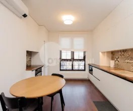 Квартира, Центр, АЛЕКСАНДРУ ЧЕЛ БУН