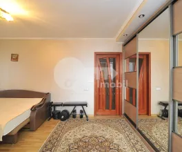 Квартира, Ботаника, ДАЧИЯ