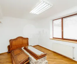 Офис, Центр, НИКОЛАЕ ЙОРГА