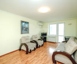 Apartament, Centru, TOMA CIORBĂ
