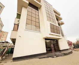 Spațiu comercial, Botanica, DECEBAL