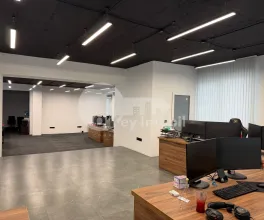 Spațiu comercial, Centru, VALEA TRANDAFIRILOR