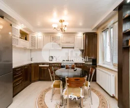 Apartament, Botanica, NICOLAE GRĂDESCU