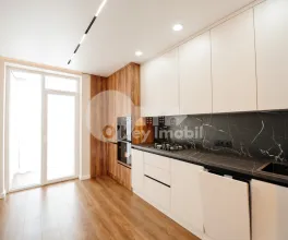 Apartament, Durlești, REGINA ELISABETA
