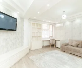 Apartament, Centru, MELESTIU