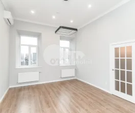 Офис, Центр, В. ПЫРКЭЛАБ