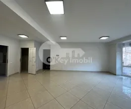 Spațiu comercial, Centru, VLAICU PÂRCĂLAB