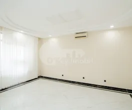 Офис, Центр, 31 АВГУСТА