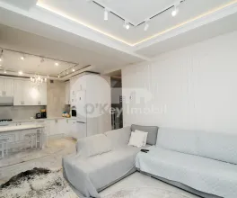 Casă, Centru, CIOCÂRLIEI